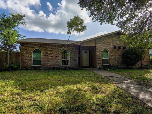 4329  Mayflower Drive , Garland Texas 75043