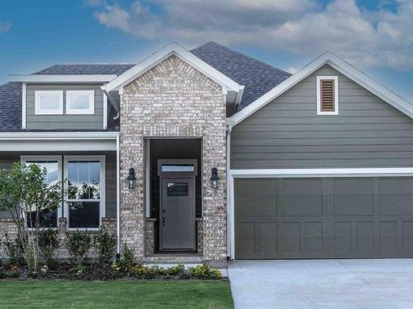 8608  RED OAK Drive , Justin Texas 76247