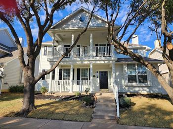 10013  Lakeview Drive 