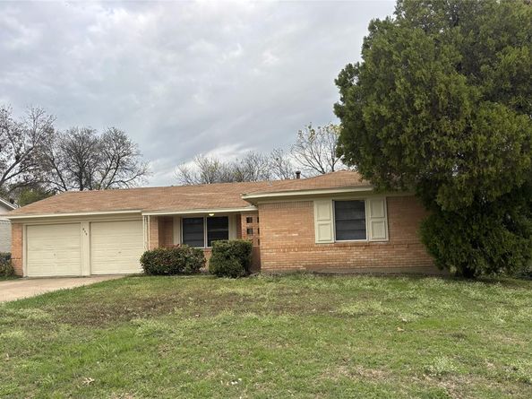 839  jadewood  , Dallas Texas 75232