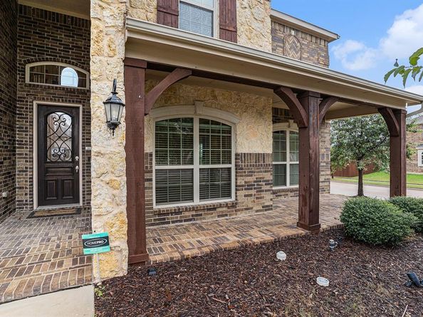 6132  Falls Lake Road , Fort Worth Texas 76179