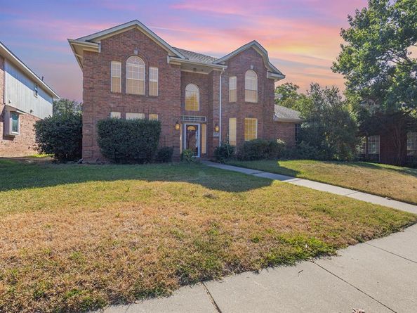 2514  Fallview Lane , Carrollton Texas 75007