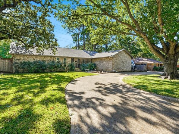 112  Virginia Lane , Arlington Texas 76010