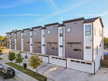 145 N Henderson Avenue 