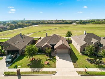 609  Meadowedge Lane 