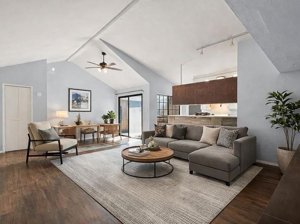 621  Stonehenge Drive , Grand Prairie Texas 75052