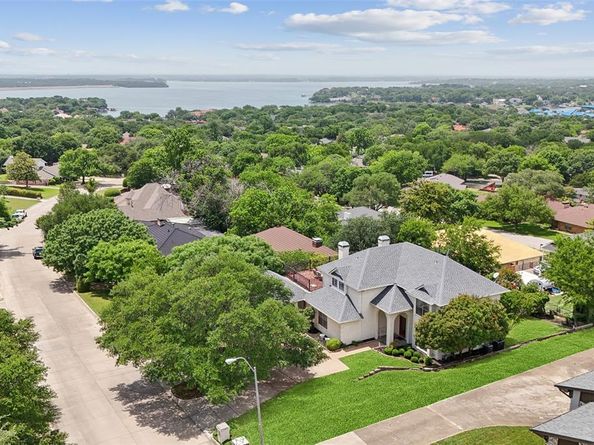 7632  Westwind Drive , Fort Worth Texas 76179