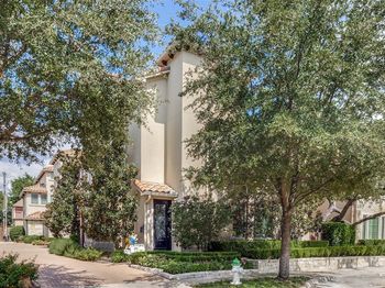 4524  Normandy Avenue 