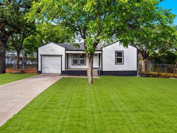 4817  Erath Street , Fort Worth Texas 76119
