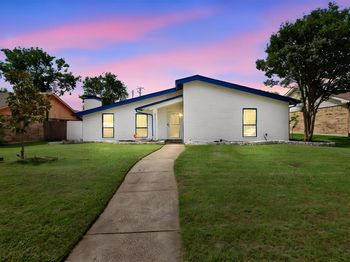 2204  Overglen Drive 