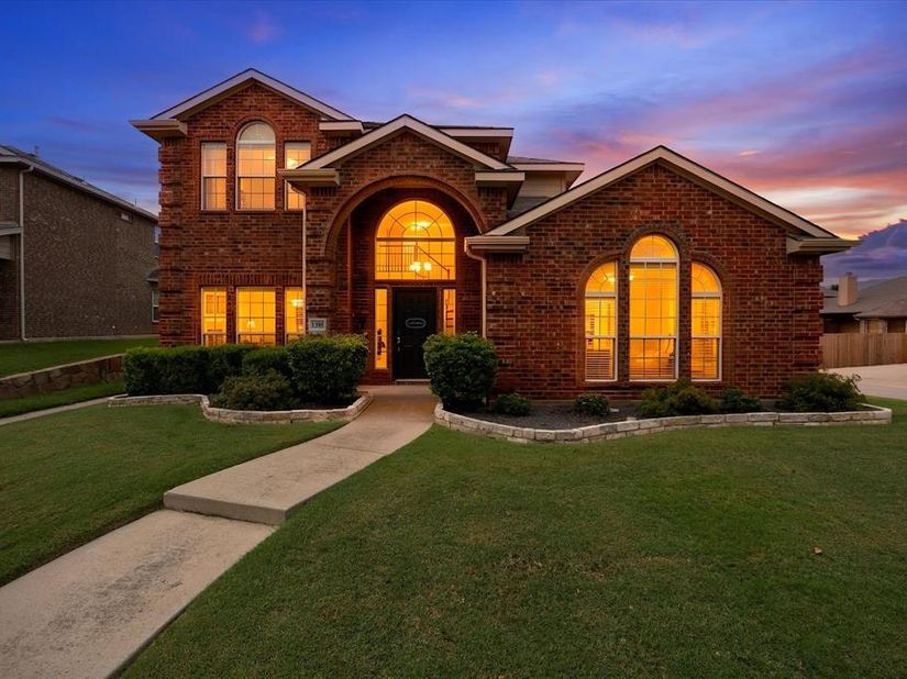 1395  Bay Line Drive , Rockwall Texas 75087