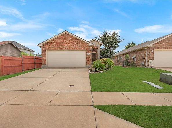 2140  Sweetwood Drive , Fort Worth Texas 76131