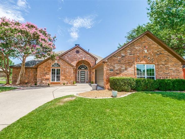 3001  Oak Springs Drive , Garland Texas 75044