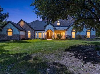 1187 N Country Lane 