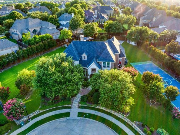 1709  Woodsboro Court , Allen Texas 75013