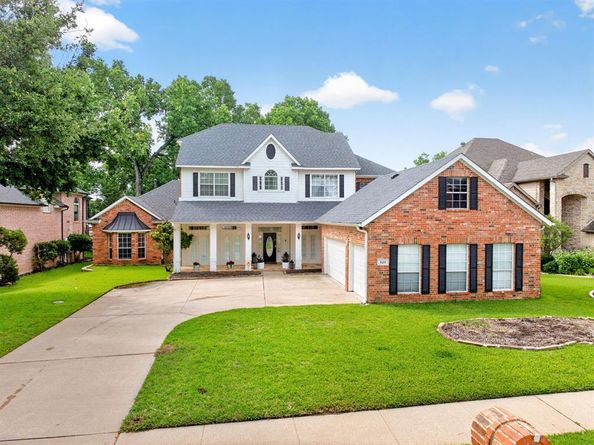 328  Leeward Circle , Azle Texas 76020