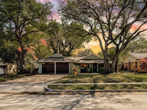 1231  Evergreen Drive , Richardson Texas 75080