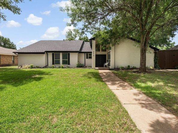 922  Thoreau Lane , Allen Texas 75002
