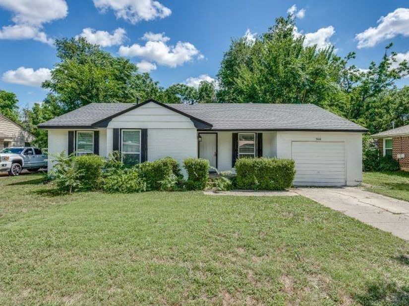 944  Old Orchard Road , Garland Texas 75041