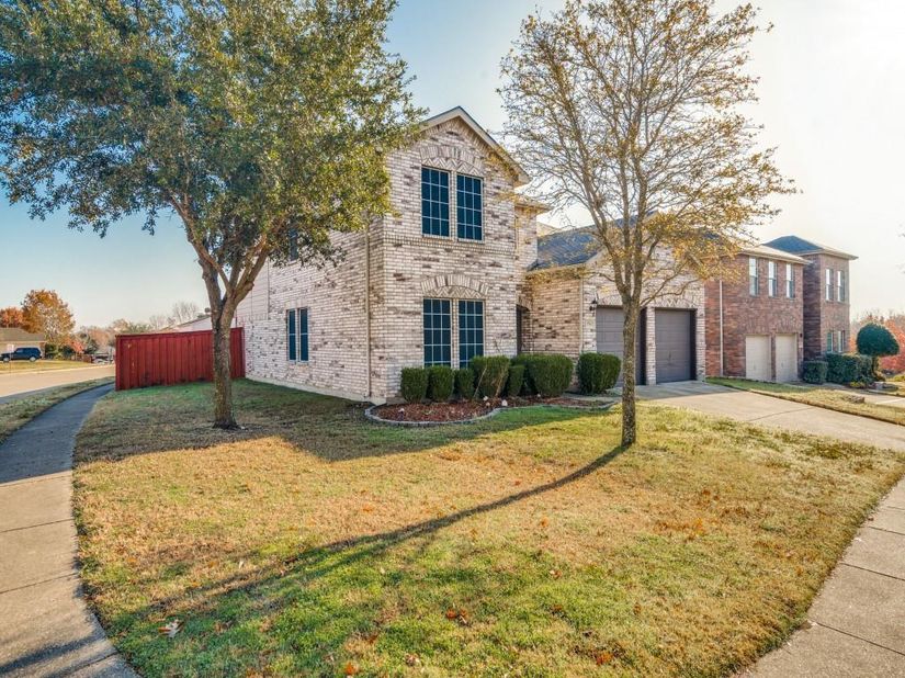 3700  Red Start Drive , Mesquite Texas 75181