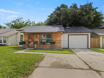 5523  Safari Trail 