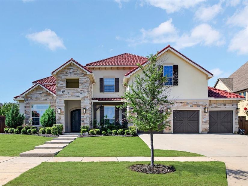 689  Dancing Water Drive , Frisco Texas 75036