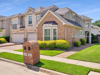 2548  Corbeau Drive 