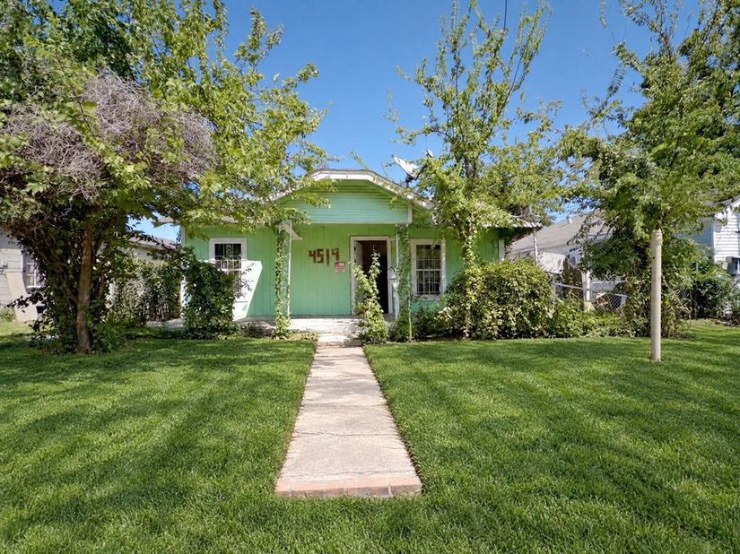 4514  Spring Garden Street , Dallas Texas 75215