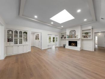 2844  Hurstview Drive 