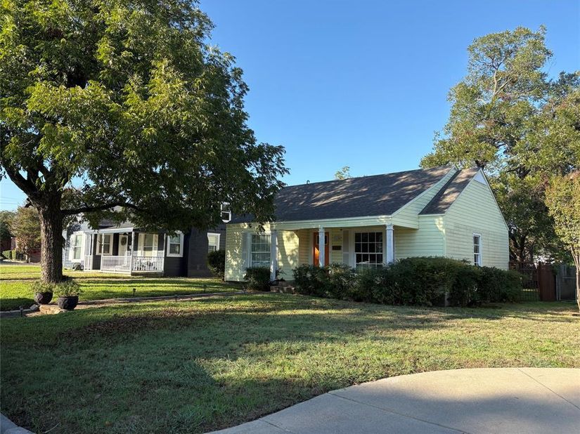 3620  Winston Road , Fort Worth Texas 76109