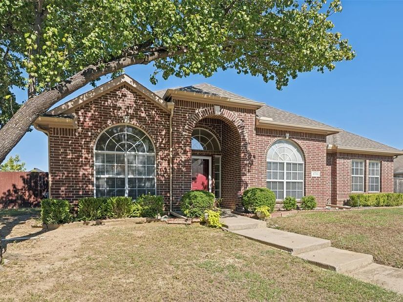 4714  Parkhaven Drive , Garland Texas 75043