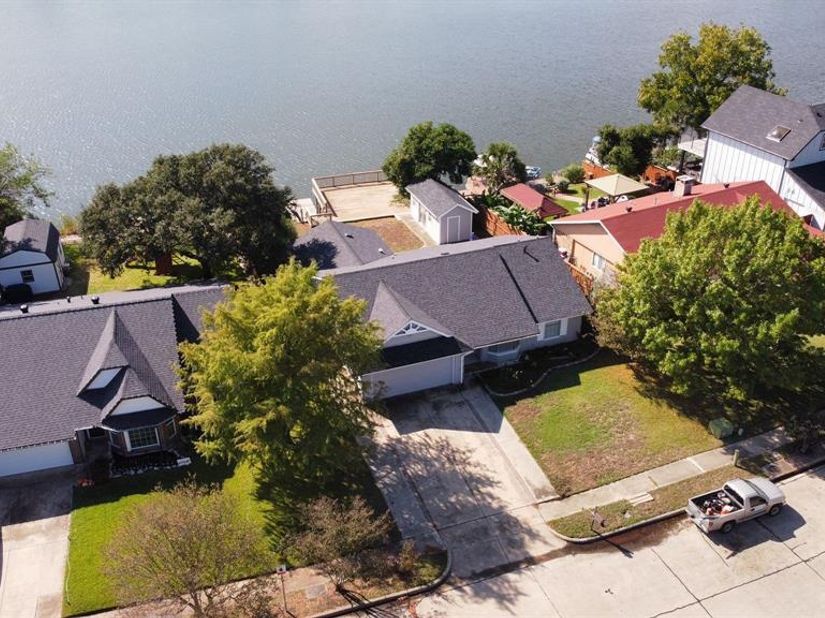 Undisclosed Address #21399426, Irving Texas 75060
