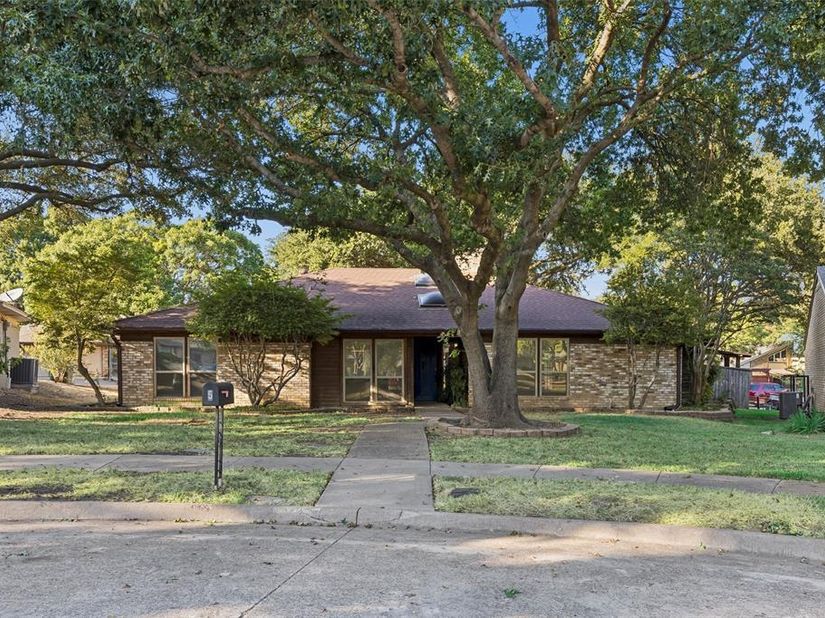 5  Shannon Court , Richardson Texas 75082