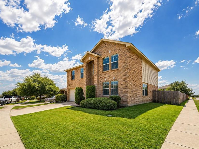 4029  Thoroughbred Trail , Fort Worth Texas 76123