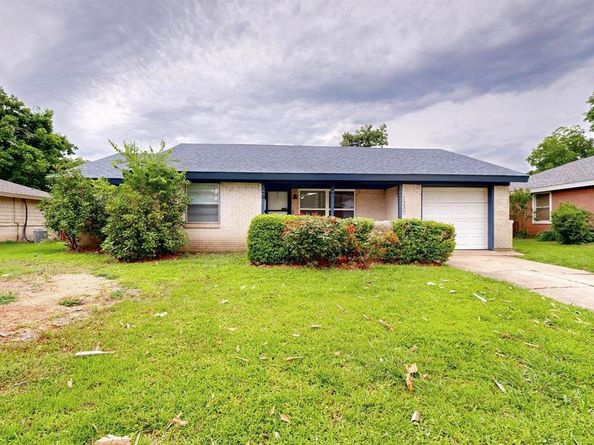 1230  Mcdonald Drive , Garland Texas 75041