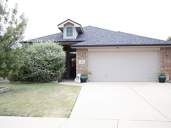 2428  Wakecrest Drive , Fort Worth Texas 76108