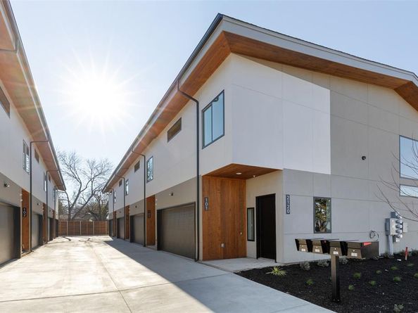 2120  Lovedale Avenue  103, Dallas Texas 75235