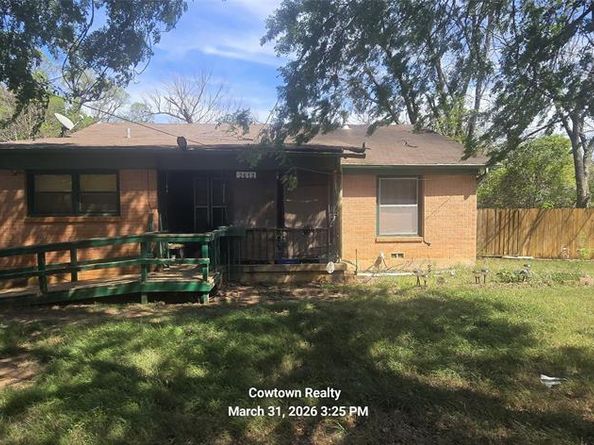 2613  Mcgee Street , Fort Worth Texas 76112