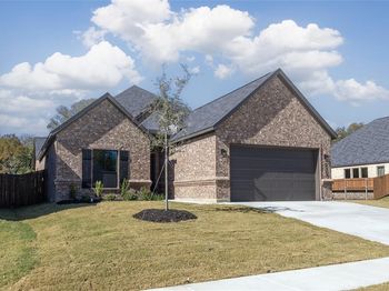 903  Boston Lane 