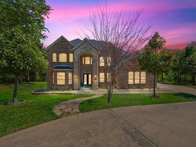 1559  Cypress Bend Drive , Cedar Hill Texas 75104