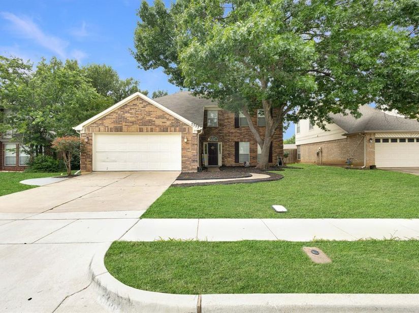 7333  Mesa Verde Trail , Fort Worth Texas 76137