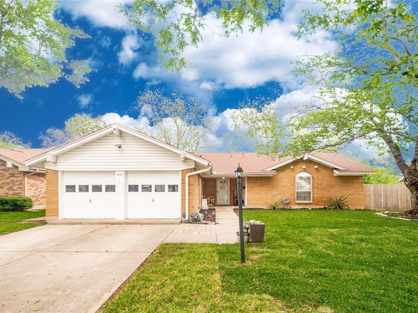 3041  Portales Drive , Fort Worth Texas 76116