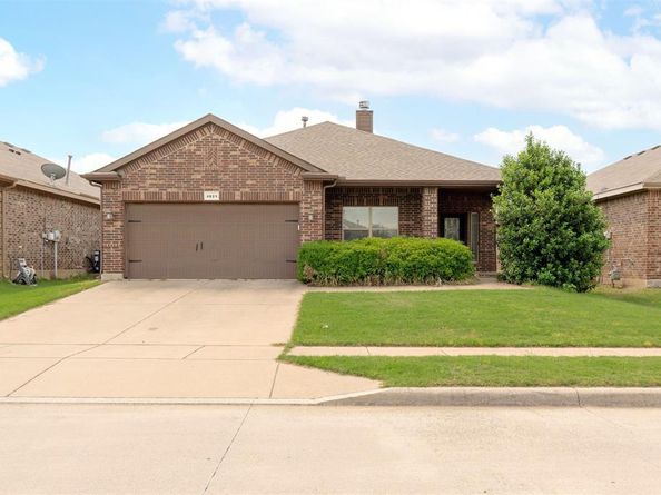 4821  Willow Branch Court , Fort Worth Texas 76036