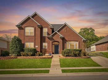 1517  Buena Vista Drive 