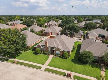 2704  Redfield Drive 