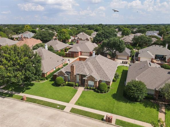2704  Redfield Drive , Plano Texas 75025