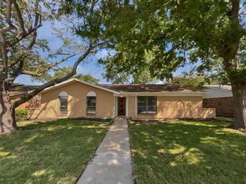 1901  Goliad Drive 