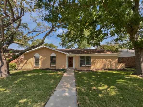 1901  Goliad Drive , Garland Texas 75042