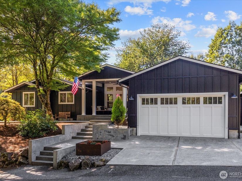 18607 165th Avenue NE, Woodinville WA 98072