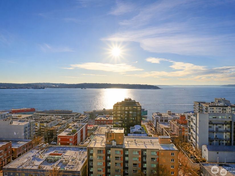 121 Vine Street 1702, Seattle WA 98121